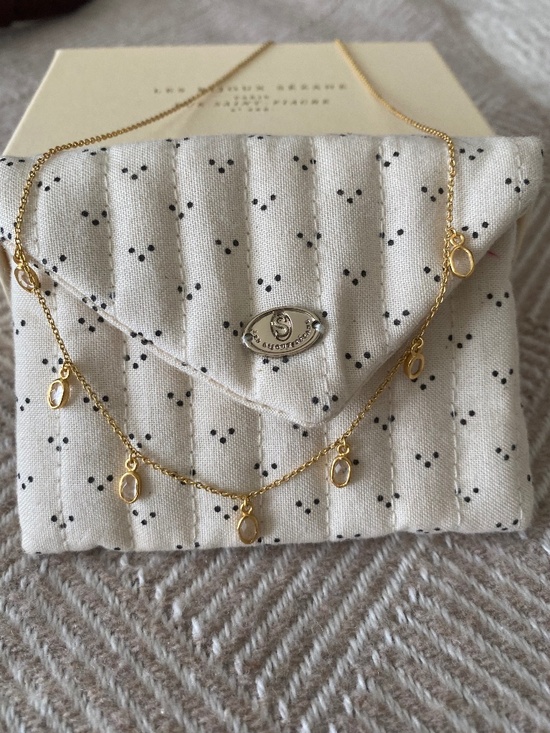 Sezane Jewelry - Sezane Delicate Giggi Necklace EUC